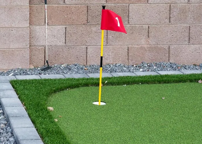Hidden Gem In The Hidden Hills Mini Golf- Pool-hot Tub-rv Parking-ev Charger Holiday home
